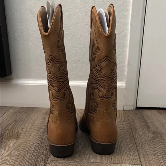 Altar'd State Tan Western Boots with Distressed Leather - Picture 4 of 5